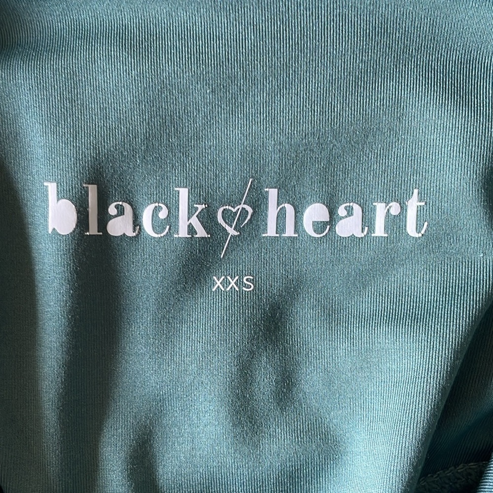 Black Heart Equestrian Leggings - Picture 6 of 11